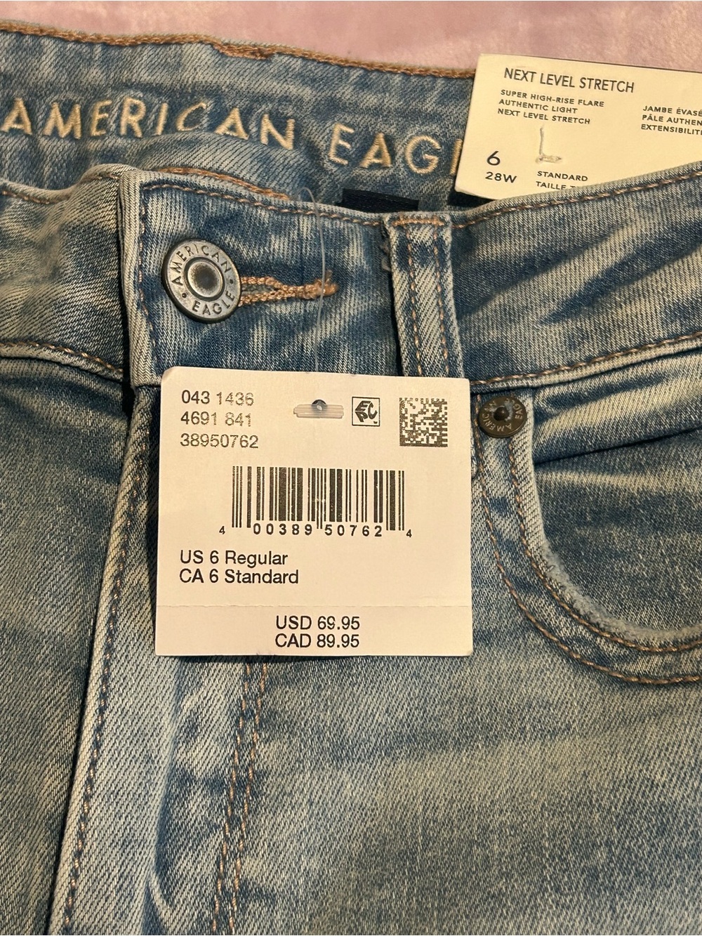 NWT American Eagle Outfitters Light Blue Distressed Boot Cut Jeans
